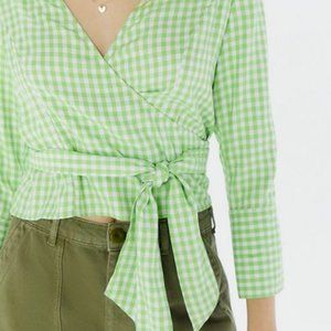 Urban Outfitters Women's Gingham Green‎ White Wrap Top Size large Cropped V Neck